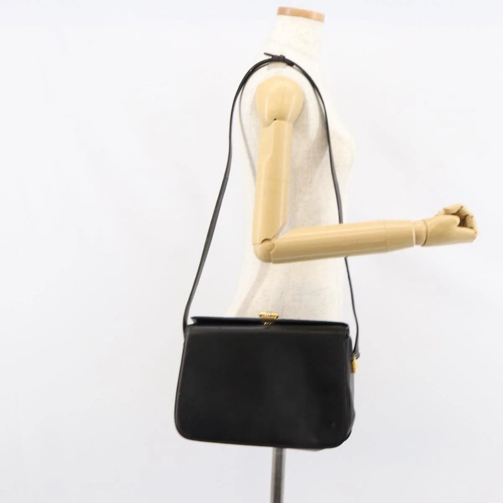 Gucci Shoulder Bag Leather Black Gold Auth 155306